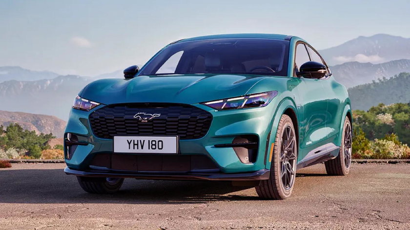 f057a8f9-28f1-11f1-9440-ee88564f3de5