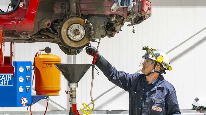 Fini le tout neuf : l'Europe oblige les constructeurs auto à puiser dans vos vieilles voitures