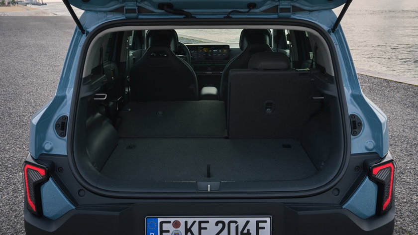 kia-ev2-base-line-frost-blue-interior-5-seater-digital-1920x1080-017