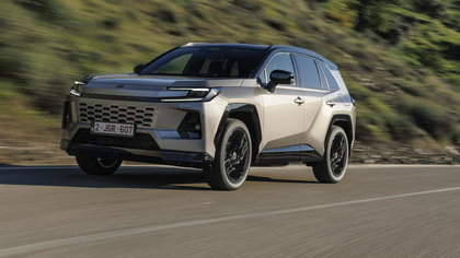 TEST Toyota RAV4 2026: volledige elektrificatie