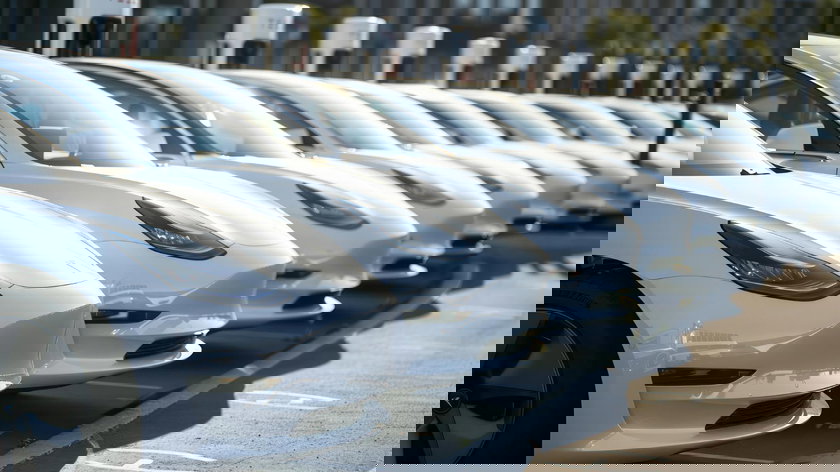 Tesla reprend à BYD la couronne mondiale de l'électrique : simple accident ou vrai retournement ?