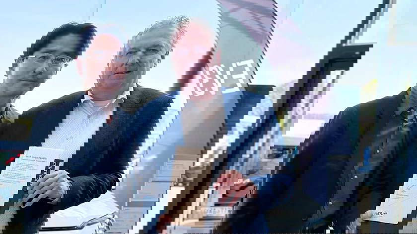 Steveny_Presse_Kia_PPDA_2_Le President de Kia Belux et Philippe Steveny propriétaire du groupe