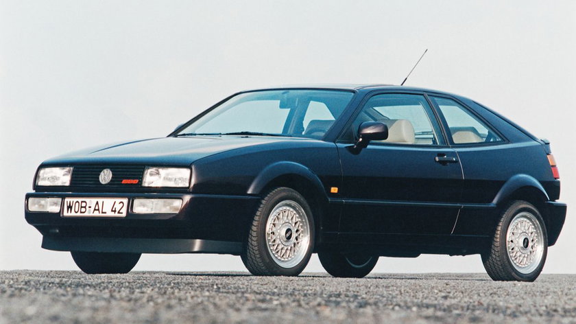 DB2007AU00400_medium