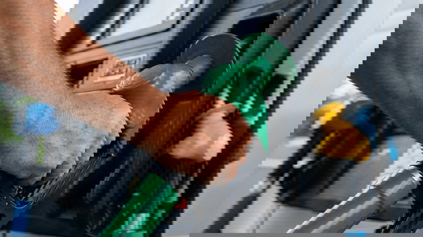 Brandstoffen te duur: waarheid of illusie? 50 jaar verrassende cijfers