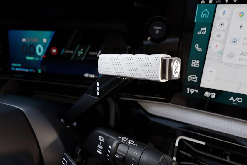 Renault 4 E-Tech Roland-Garros (5) (Moyenne)