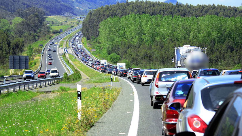 traffic-verkeer-file-embouteillage-1