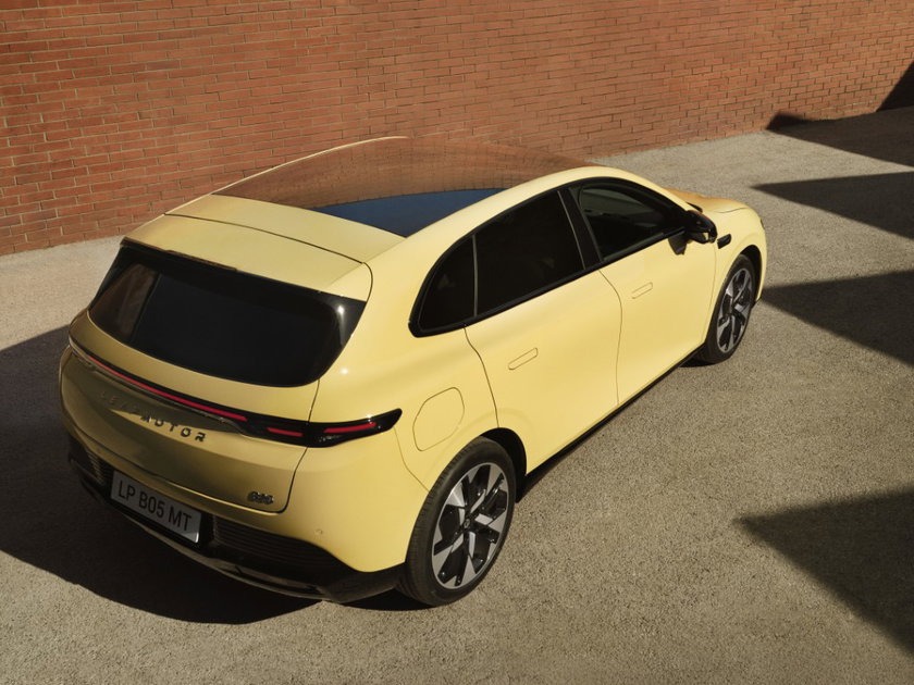 2026_02_24_LeapMotors-CAR-0574 (Moyenne)