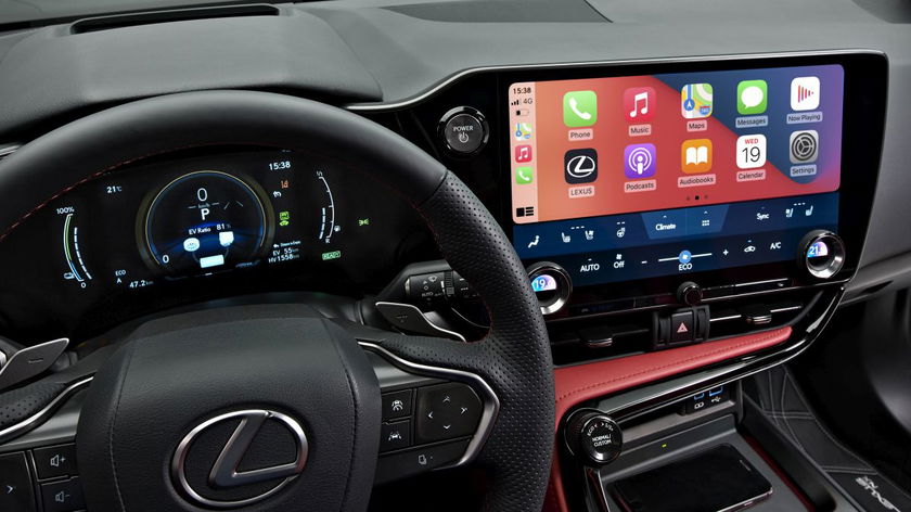 lexus_nx_450h_f_sport_2021_EU_test_drive_interior2-1