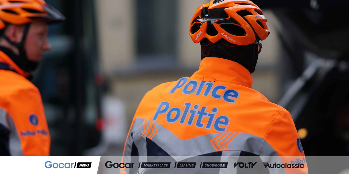 Kan een politieagent ook tijdens vakantie boetes g... | Gocar.be