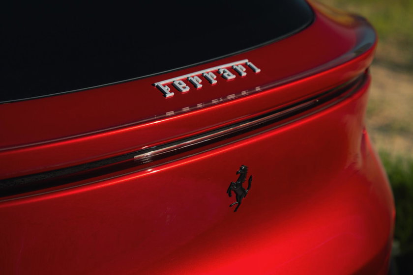 Ferrari_Purosangue_HS_15