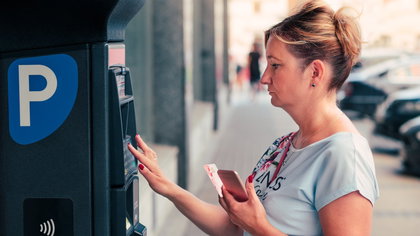 ÉDITO – Les automobilistes ne sont plus les bienvenus à Gand les dimanches et jours fériés (sauf s’ils paient)