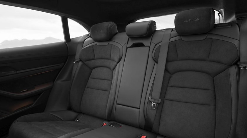porsche_taycan_gts_sport_turismo_2022_test_belgie_belgique_interieur_