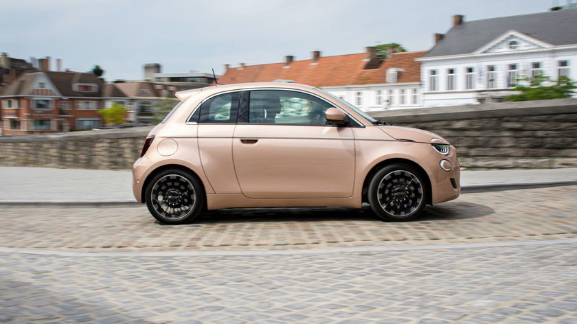 fiat_500_la_prima_3_plus_1_test_exterieur_2