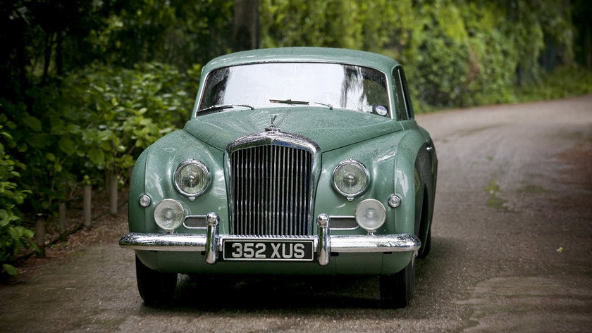 bentley_r-type_continental_coupe_by_park_ward