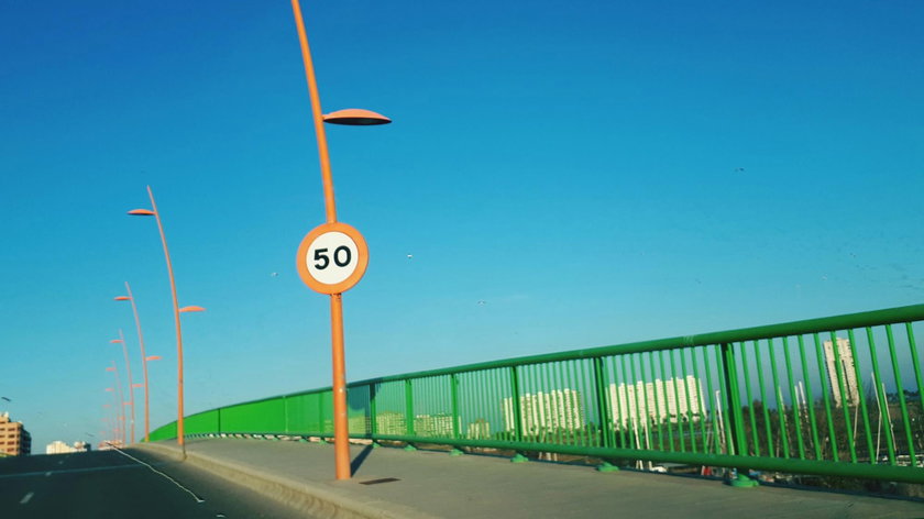 Sous 100 km/h, la marge technique d'erreur est de 6 km/h.
