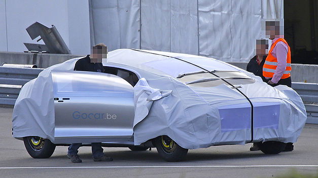 Scoop: une mystérieuse Mercedes surprise en plein essai!