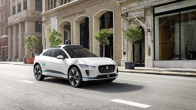 Jaguar Land Rover signe avec Waymo pour la voiture autonome