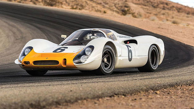 Une Porsche 908 estimée à 2,2 millions d'euros