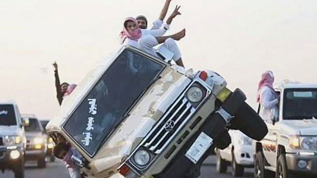 Arabie Saoudite : des biens immobiliers et 923 voitures à vendre !