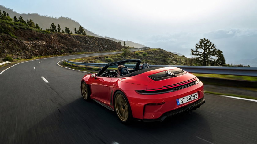 Dans ce pays, la Porsche 911 est la voiture particulière à essence la plus vendue 
