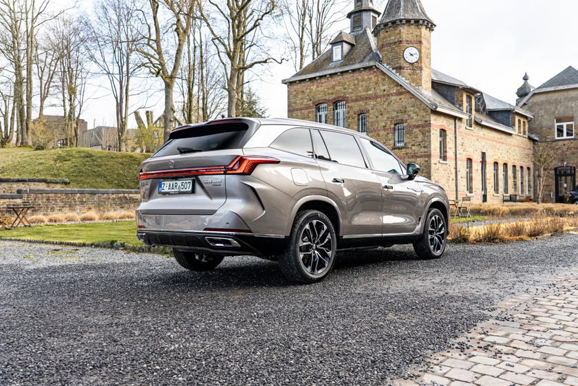 MGS9 PHEV (1) (Moyenne)