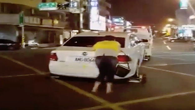 Hoe NIET te reageren als je auto getakeld wordt