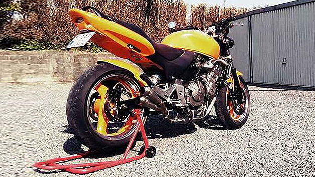 Les 5 naked bikes d’occasion les moins chères à vendre sur Motovlan.be
