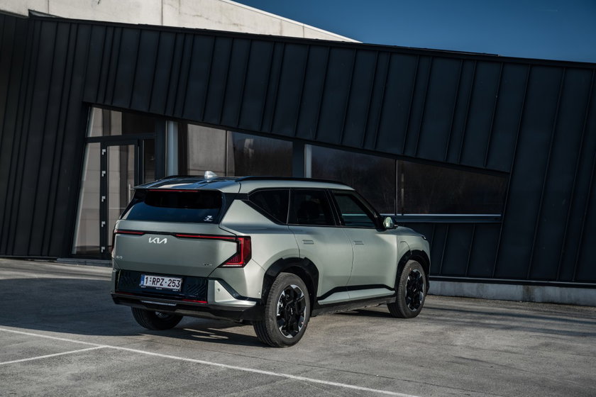 Kia EV5 AWD (3) (Moyenne)