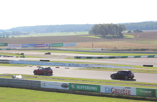 Le circuit de Mettet réservé aux Mini le temps d’une journée