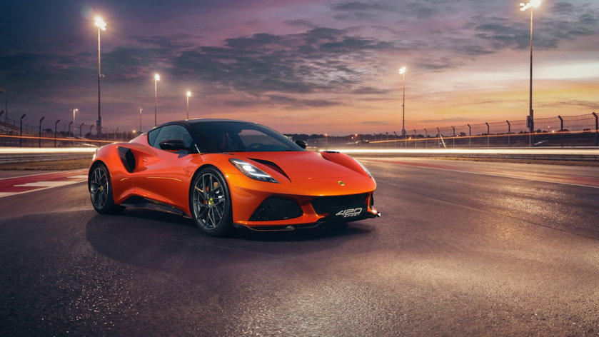 Lotus Emira 420 Sport (2) (Nouvelle taille 1)