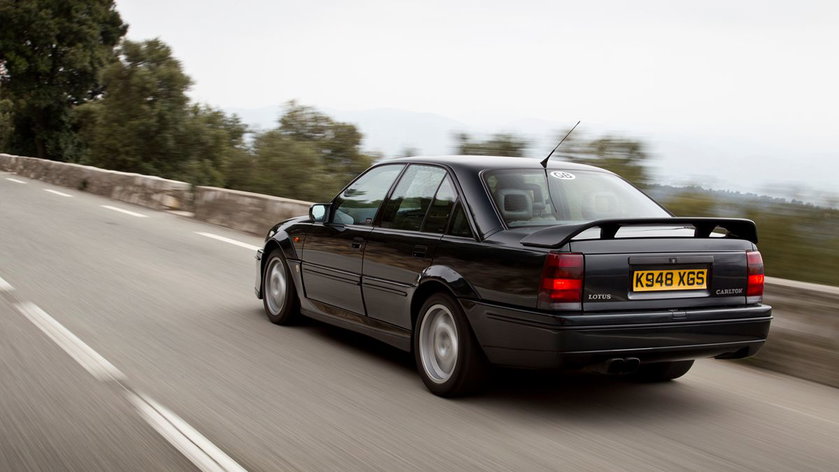 1993-Vauxhall-Lotus-Carlton-289519