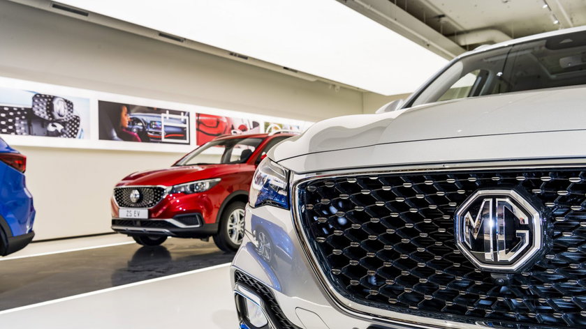 MG-pop-up-store-Westfield-of-the-Netherlands_2-1600x900