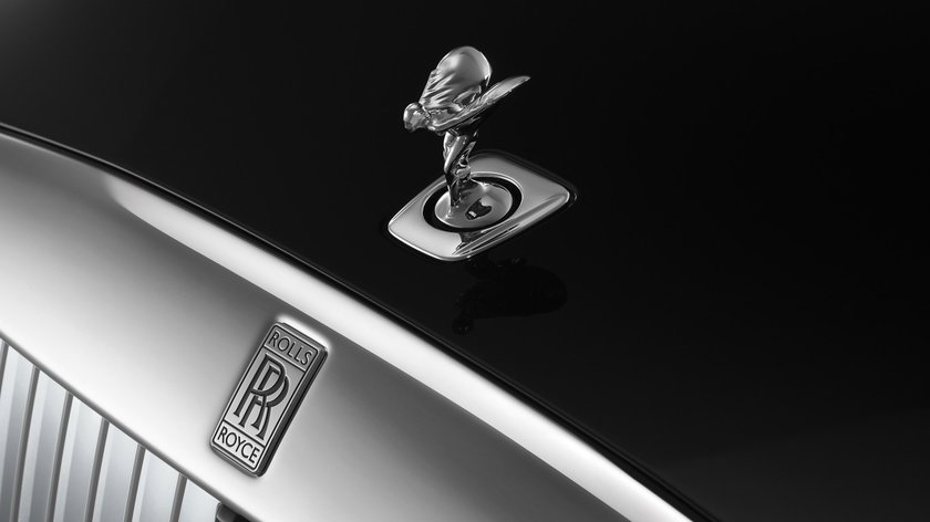 Rolls-Royce Spectre lifting Serie II - 2026 (2) (Moyenne)