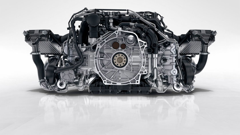Le célèbre flat 6 de la 911.