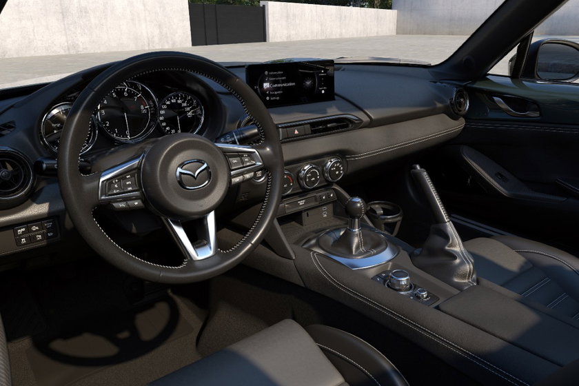 Mazda MX-5 2027 (2) (Moyenne)