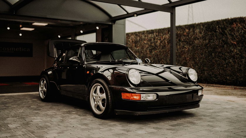 Acheter une voiture de collection… Pour ne surtout pas rouler avec ! Cette tendance qui dérange…