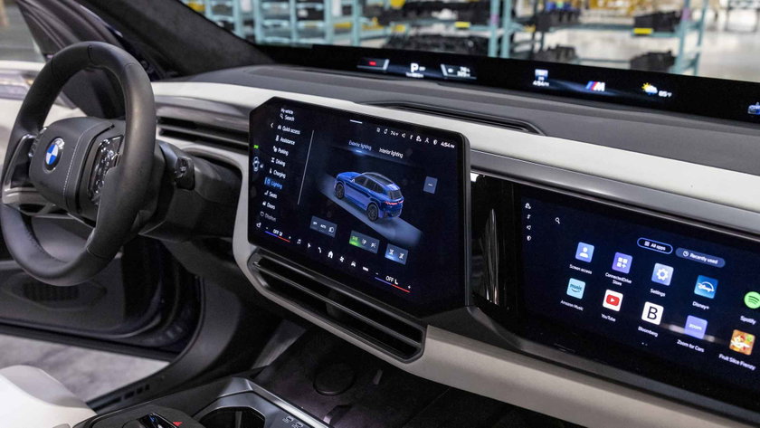 P90648183_highRes_the-all-new-bmw-x5-s
