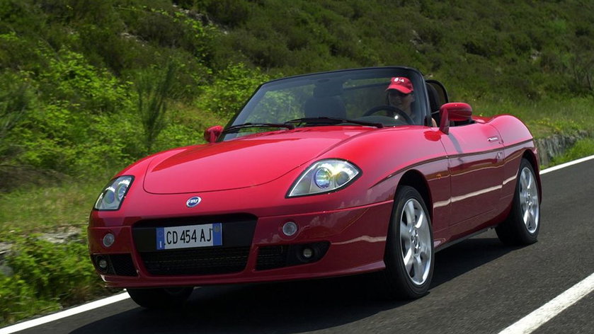 Oldtimer de la semaine : la Fiat Barchetta, le roadster pétillant à prix discount !