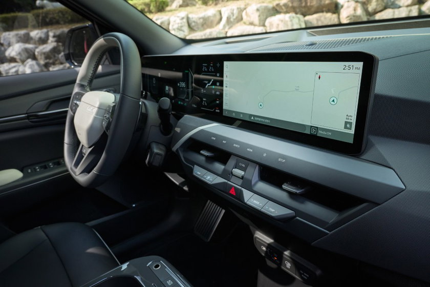 kia-ev5-gtline-magma-red-interior-print-3600x2400-004 (Nouvelle taille 1)
