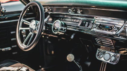 Installer la clim dans une voiture ancienne : « souvent une très mauvaise idée » !