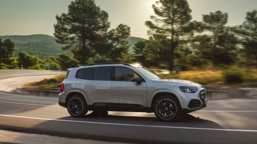 Mercedes GLB.