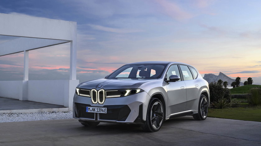BMW iX3.