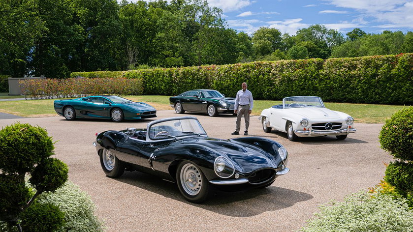 Vader van Lewis Hamilton verkoopt collectie van 27 oldtimers