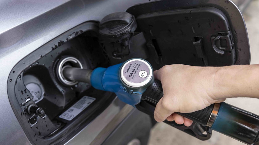 Nexa 95 : le carburant qui veut sauver le moteur thermique