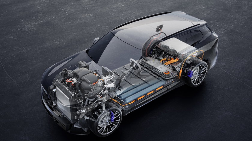 P90646622_highRes_bmw-ix5-hydrogen-pow
