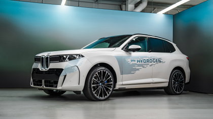 L'hydrogène vert recule : pourquoi BMW maintient-il son X5 à hydrogène ?