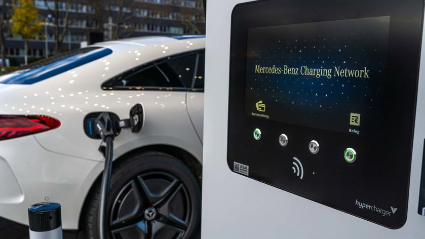 Voiture électrique de société : pourquoi mieux vaut signer avant le 31 décembre