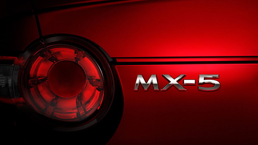 Mazda promet une MX-5 électrique aussi légère que l'actuelle : bluff ou pari tenable ?