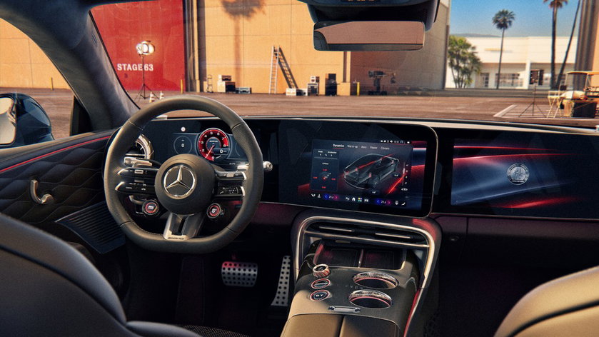 Mercedes‑AMG GT 53 4‑Door (1) (Nouvelle taille 1)