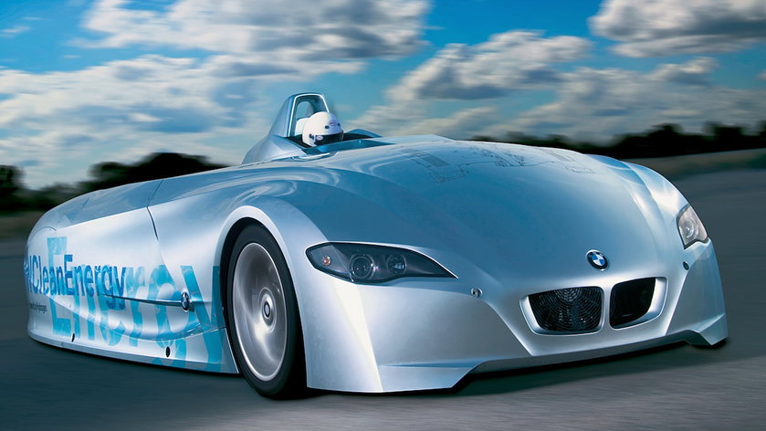 BMW H2R.